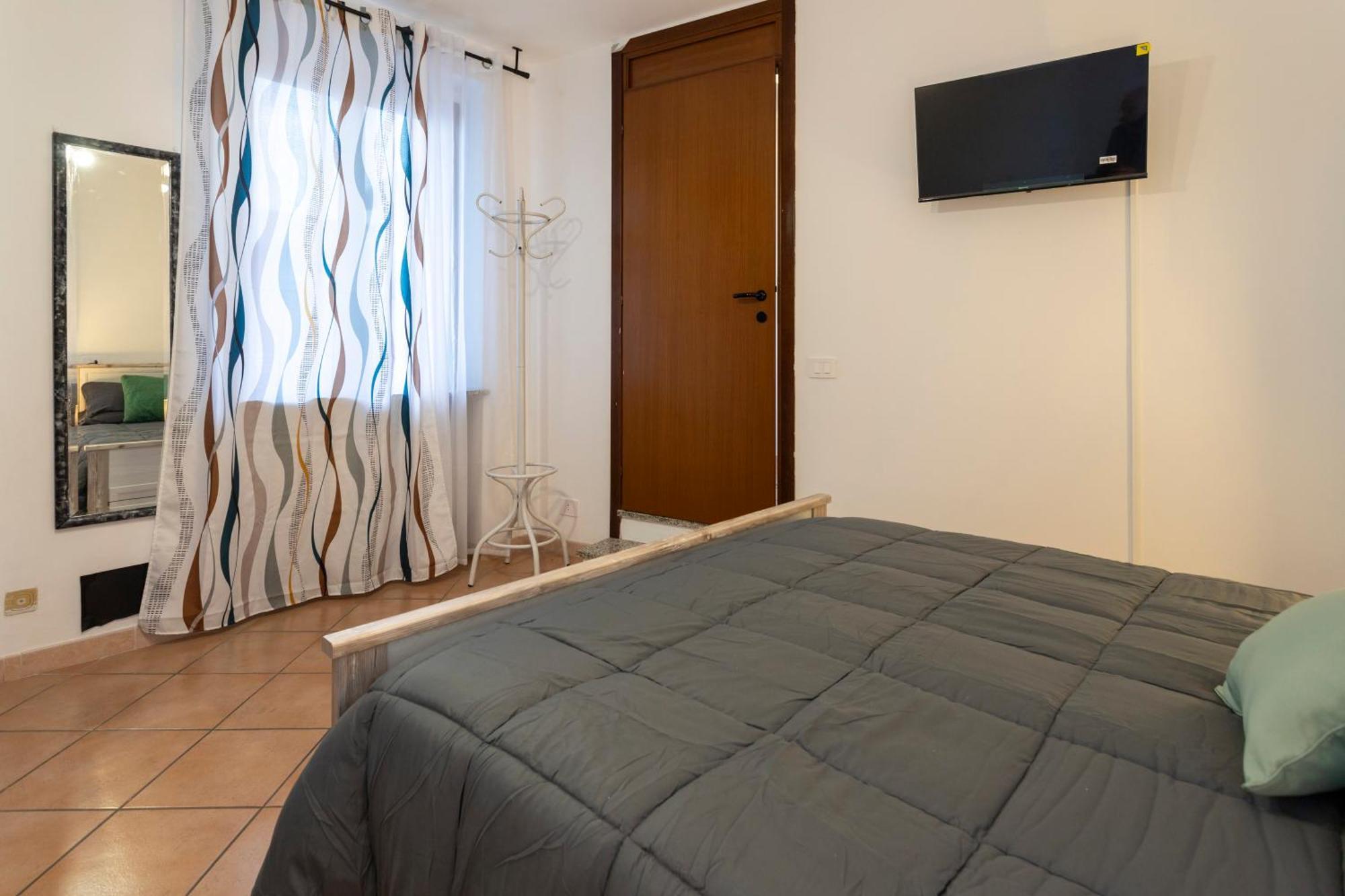 Corte Manzoni - Self Check-In Galliate Екстер'єр фото